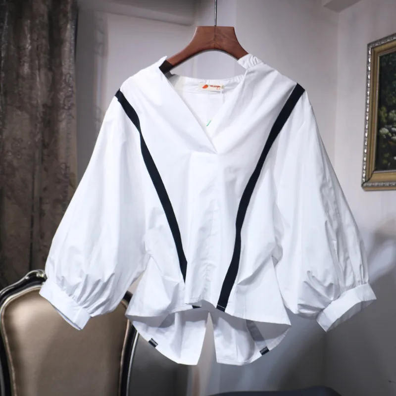 LUOSHA Women Autumn Casual V Neck Stand Collar Cotton Striped Blouse Women Korean Style Loose Batwing Sleeve White Blouse Femme
LUOSHA Women Autumn Casual V Neck Stand Collar Cotton Striped Blouse Women Korean Style Loose Batwing Sleeve White Blouse Femme