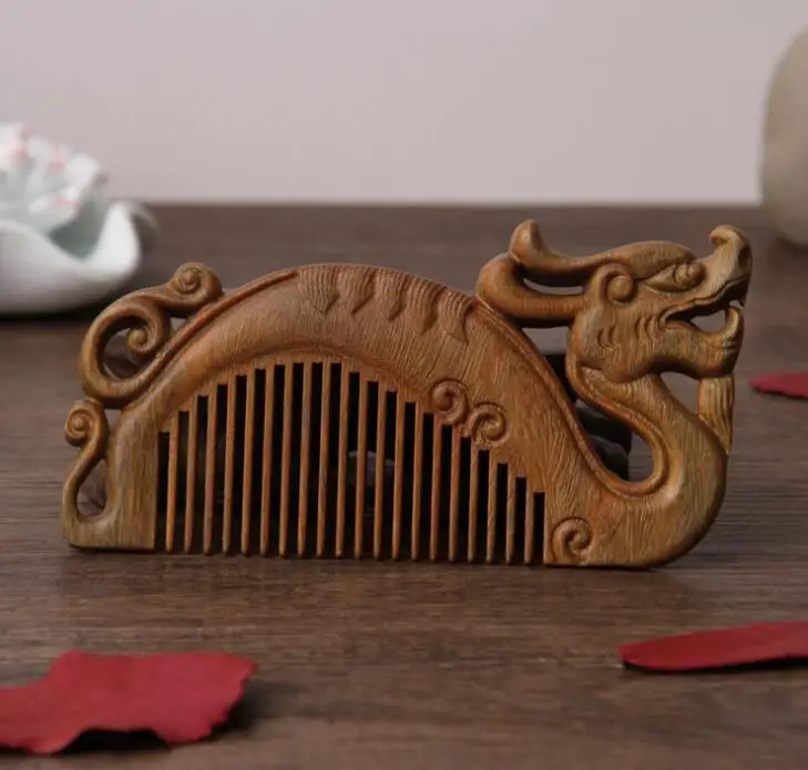 Chinese Green Sandalwood Carved Chinese Dragon Shape Comb Antistatic Healthcare Solid Wood Comb Creative Comb
Chinese Green Sandalwood Carved Chinese Dragon Shape Comb Antistatic Healthcare Solid Wood Comb Creative Comb