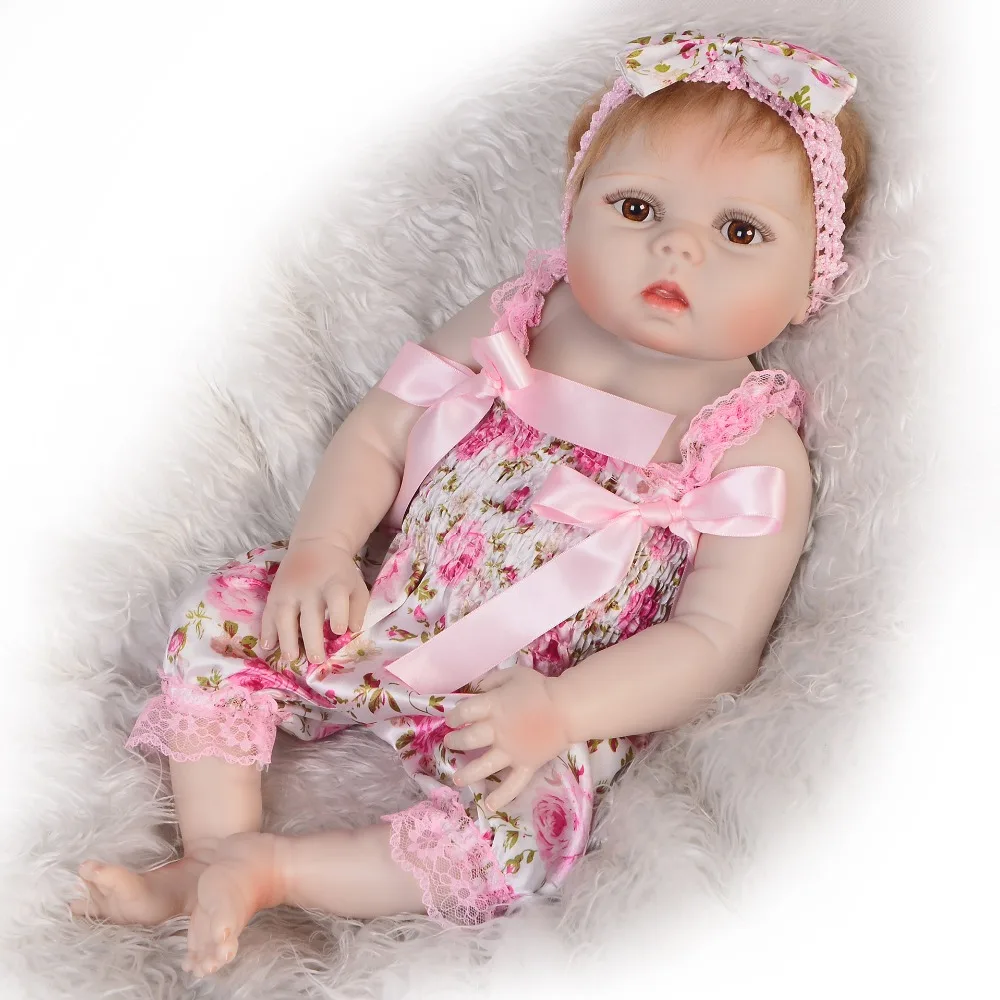 23" Full body silicone vinyl reborn Toy Lifelike modeling Real touch bebe alive infant dolls baby Child play house briquedos
23" Full body silicone vinyl reborn Toy Lifelike modeling Real touch bebe alive infant dolls baby Child play house briquedos