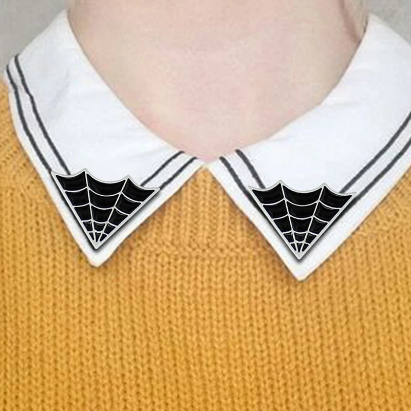 Cute Creative Metal Spider Spider Web Brooches Retro Triangle Black Spider Web Brooch Badge Clothing Backpack Jewelry Gift
Cute Creative Metal Spider Spider Web Brooches Retro Triangle Black Spider Web Brooch Badge Clothing Backpack Jewelry Gift