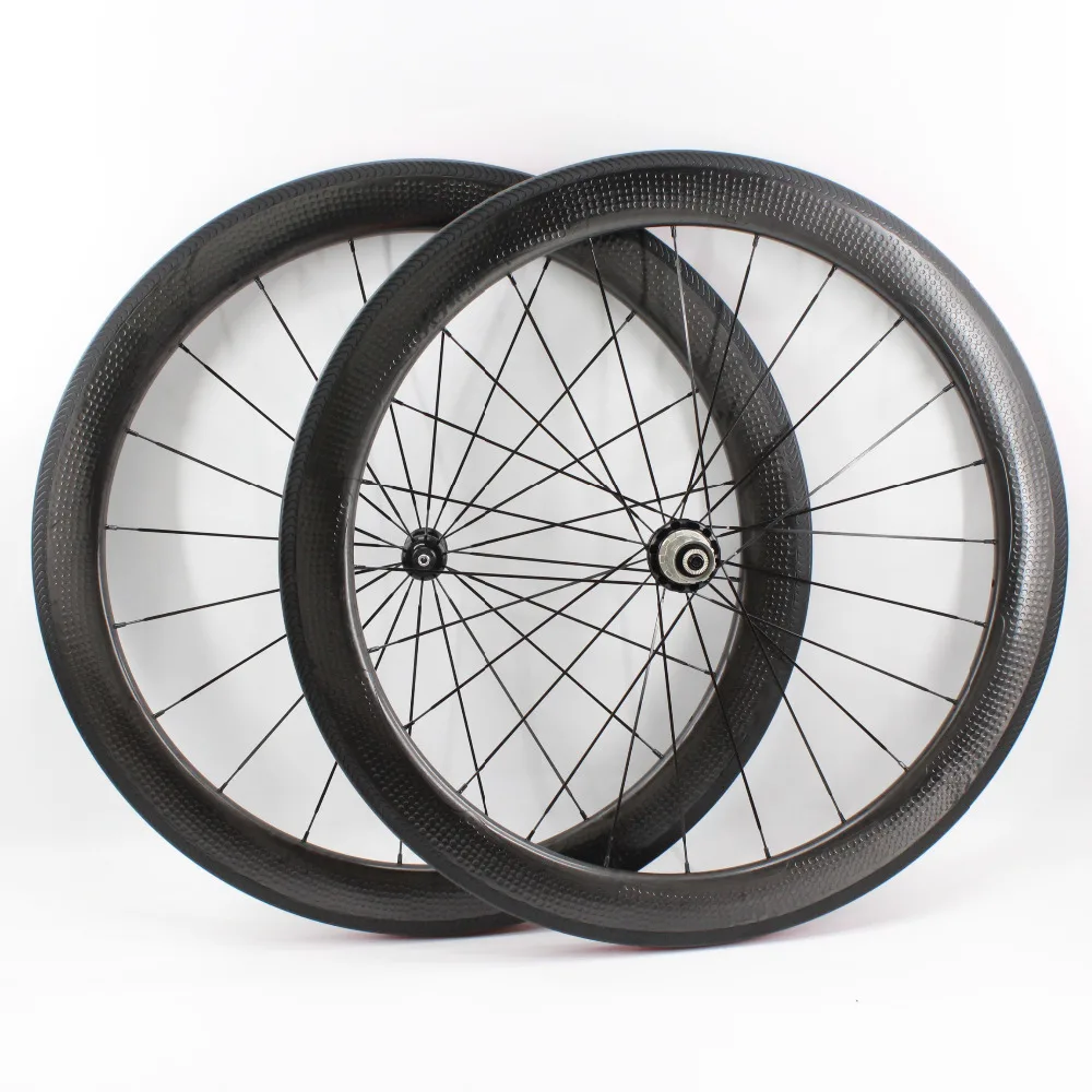 Newest 700C 58mm dimpled Road bike full carbon fibre clincher rims wavy crow's-feet brake surface wheelset moonscape Free ship
Newest 700C 58mm dimpled Road bike full carbon fibre clincher rims wavy crow's-feet brake surface wheelset moonscape Free ship