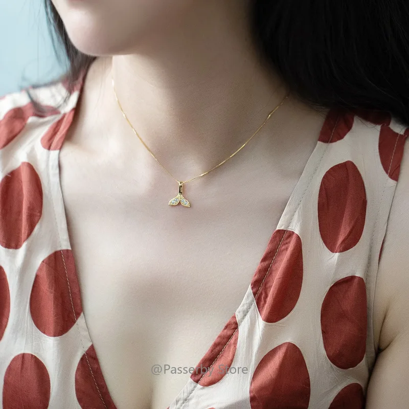 925 Silver Necklace Merman's Tail Pendant Chain Chocker Necklace Shinning Crystal Glass Delicate Graceful Jewelry Gifts Female
925 Silver Necklace Merman's Tail Pendant Chain Chocker Necklace Shinning Crystal Glass Delicate Graceful Jewelry Gifts Female