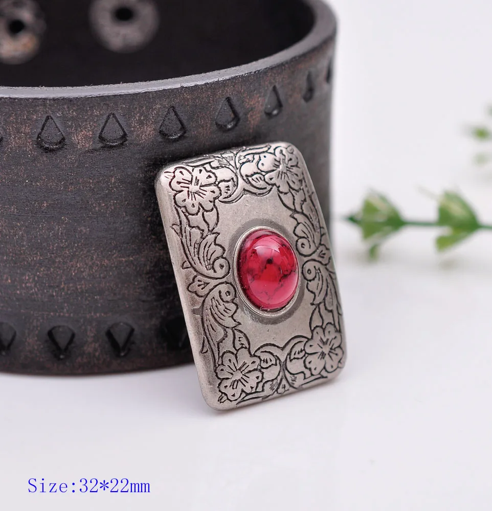 4PC 32X22MM Antique Silver RED Turquoise Western Flower Decor Saddle Belt Conchos
4PC 32X22MM Antique Silver RED Turquoise Western Flower Decor Saddle Belt Conchos