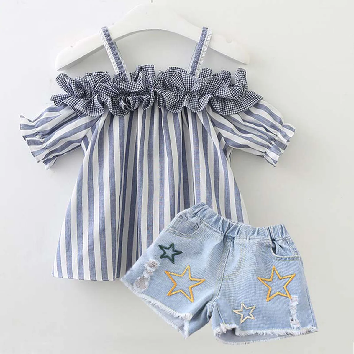 Fashion Kids Baby Girl Clothes Sets Striped Ruffle Off-shoulder Sleeve T-shirt Tops Denim Shorts Pants Outfits Casual Set 2-6Y 
Fashion Kids Baby Girl Clothes Sets Striped Ruffle Off-shoulder Sleeve T-shirt Tops Denim Shorts Pants Outfits Casual Set 2-6Y
