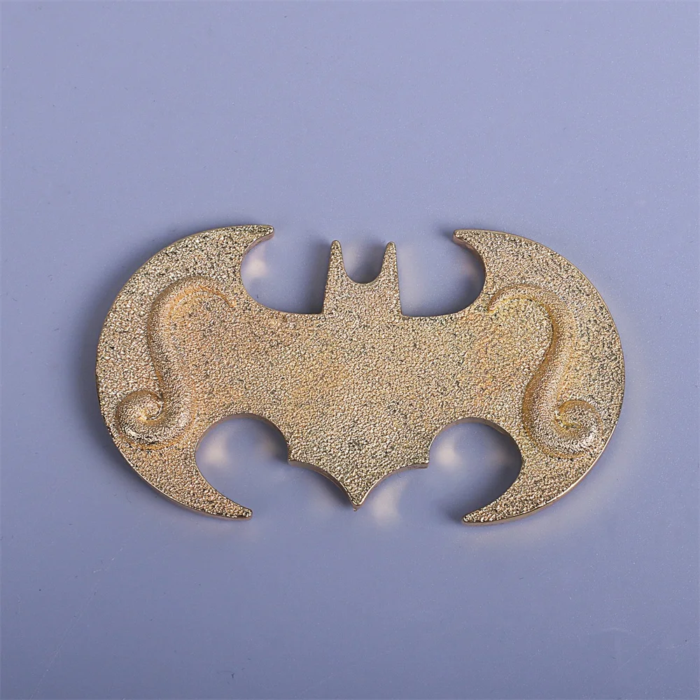 Cosplay 2018 Movie Batman Ninja Dart Batarangs Collectible Toy Alloy Props New2 (4)