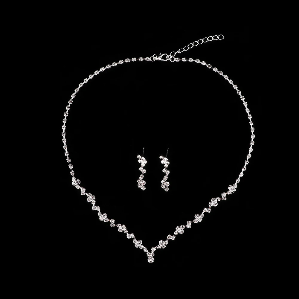 Bridal Jewelry Set Wedding Accessories Necklace Earrings Set Sliver Link Chain Rhinestone Romantic Luxurious Earrings Necklace
Bridal Jewelry Set Wedding Accessories Necklace Earrings Set Sliver Link Chain Rhinestone Romantic Luxurious Earrings Necklace