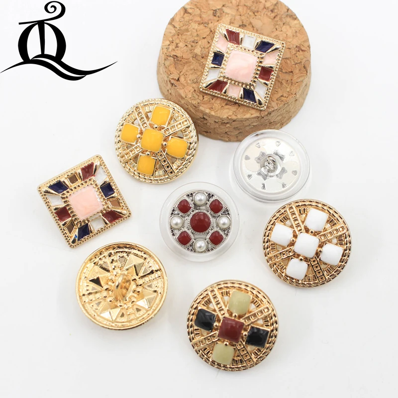 10ps,golden gold button in gold,the world famous classic brand metal buttons with diamond,clothing accessories DIY materials p37
10ps,golden gold button in gold,the world famous classic brand metal buttons with diamond,clothing accessories DIY materials p37