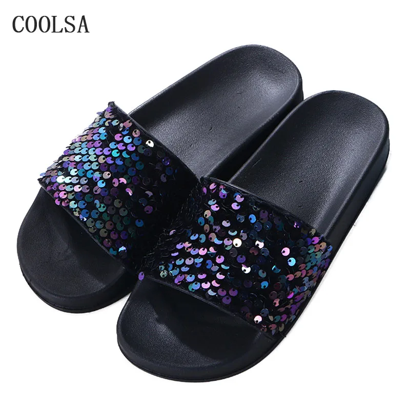 Summer Woman Bling Slippers Sequin Fip Flops Soft Flat Rhinestone Sandals Non-slip Home Slipper Women Slides Outdoor Beach Shoes
Summer Woman Bling Slippers Sequin Fip Flops Soft Flat Rhinestone Sandals Non-slip Home Slipper Women Slides Outdoor Beach Shoes