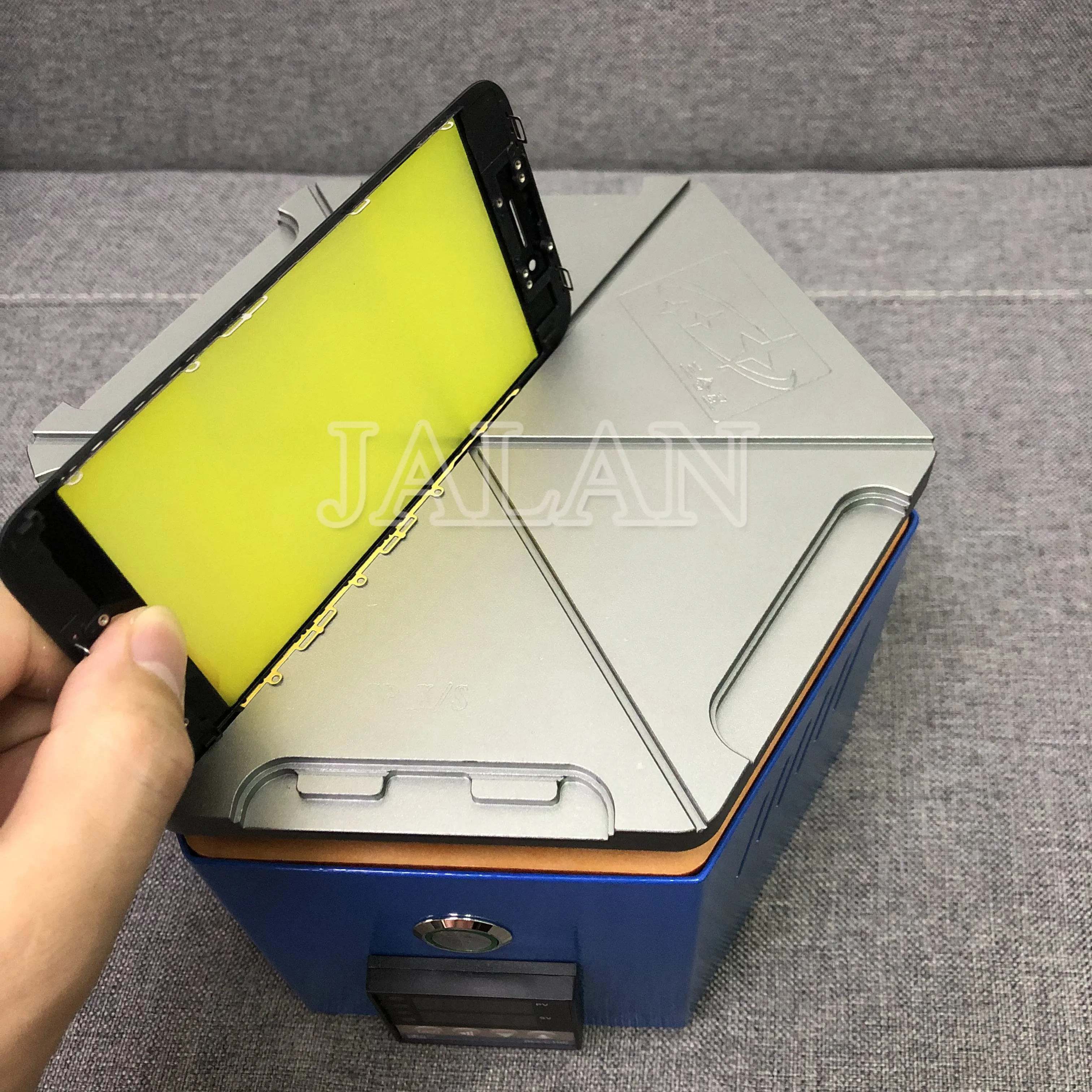 Frame removing machine for iPhone XR/XS MAX/XS/X/8P/8/7P/7/6SP/6S/6P/6/5 frame heating removing no need mold
Frame removing machine for iPhone XR/XS MAX/XS/X/8P/8/7P/7/6SP/6S/6P/6/5 frame heating removing no need mold