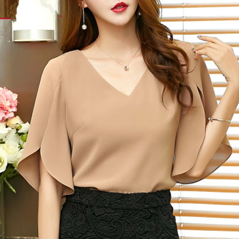 Women Summer Blouse Shirt Top Chiffon Ruffle Half Sleeve Sleeve Split Hollow Casual Loose Elegant Blouses Blusas
Women Summer Blouse Shirt Top Chiffon Ruffle Half Sleeve Sleeve Split Hollow Casual Loose Elegant Blouses Blusas