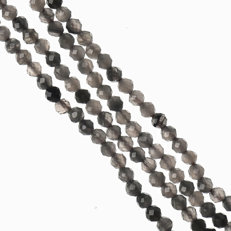 Has a light grey color mixed with a big black color Beads with translucent cut surfaces 3mm-2mm Color stone Loose beads
Has a light grey color mixed with a big black color Beads with translucent cut surfaces 3mm-2mm Color stone Loose beads