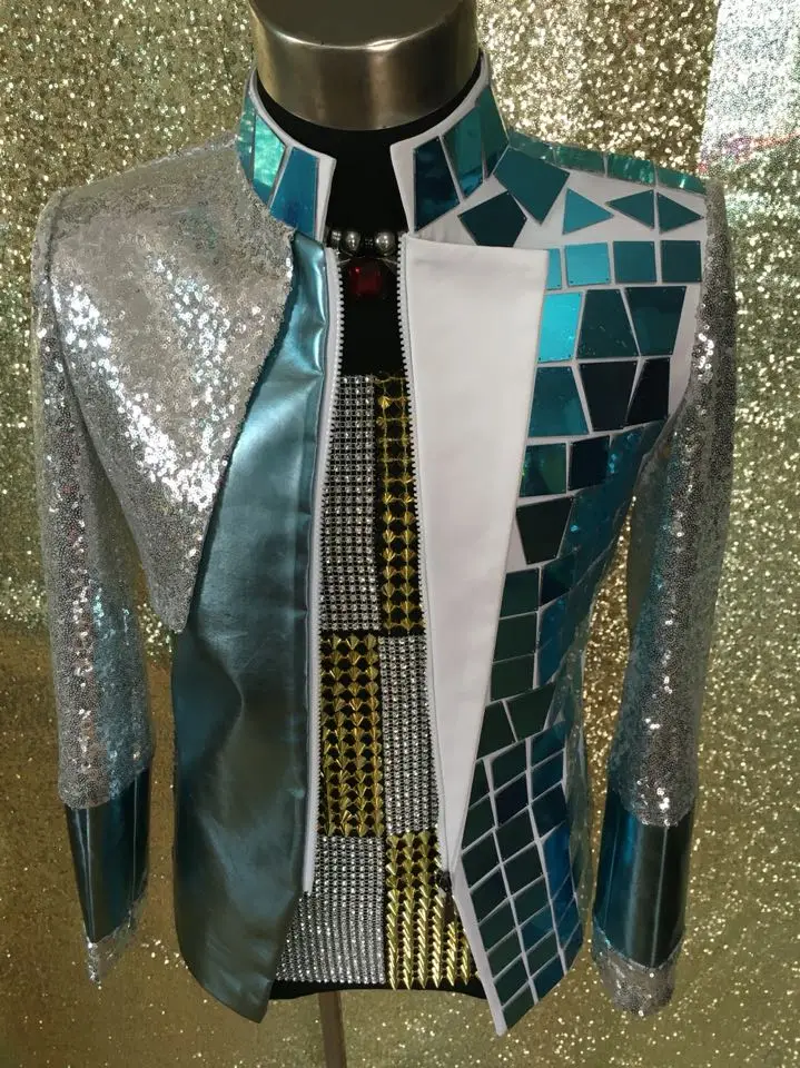Handmade Fashion Men's Sequins Mirrors Suit Jacket Nightclub Bar Male Singer Performance Suit Party Stage Outfit Costumes
Handmade Fashion Men's Sequins Mirrors Suit Jacket Nightclub Bar Male Singer Performance Suit Party Stage Outfit Costumes