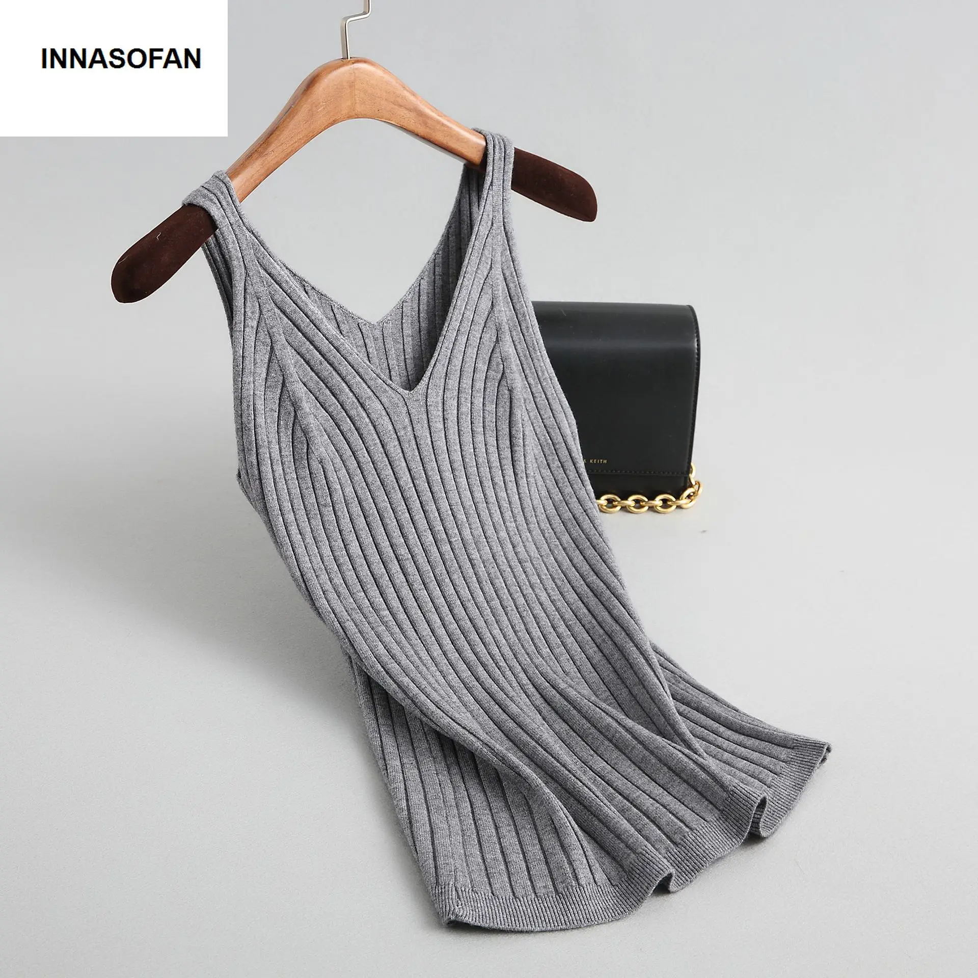 INNASOFAN women's sweater Spring-summer knitted vest solid colors Euro-American fashion elegant sleeveless sweater with V-collar
INNASOFAN women's sweater Spring-summer knitted vest solid colors Euro-American fashion elegant sleeveless sweater with V-collar