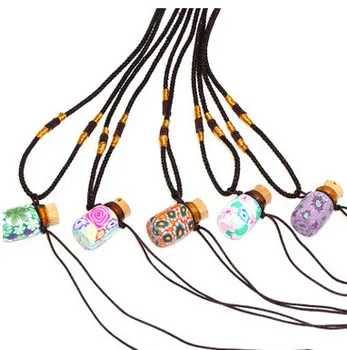 1000pcs 0.5ml soft bottle Necklace aromatherapy perfume bottle opening bottle Necklace
1000pcs 0.5ml soft bottle Necklace aromatherapy perfume bottle opening bottle Necklace
