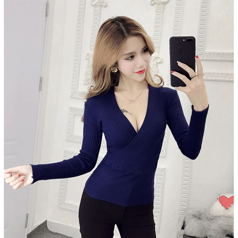 2019 New Sexy Deep V-Neck Ladies Sweater Women's Pullover Casual Slim Bottoming Sweaters Female Elastic Cotton Long Sleeve Tops
2019 New Sexy Deep V-Neck Ladies Sweater Women's Pullover Casual Slim Bottoming Sweaters Female Elastic Cotton Long Sleeve Tops
