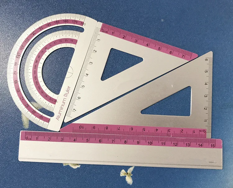 1/2/4 Random color aluminum alloy ruler Drawing Measurement Geometry Triangle ruler straightedge Protractor A variety of rulers
1/2/4 Random color aluminum alloy ruler Drawing Measurement Geometry Triangle ruler straightedge Protractor A variety of rulers