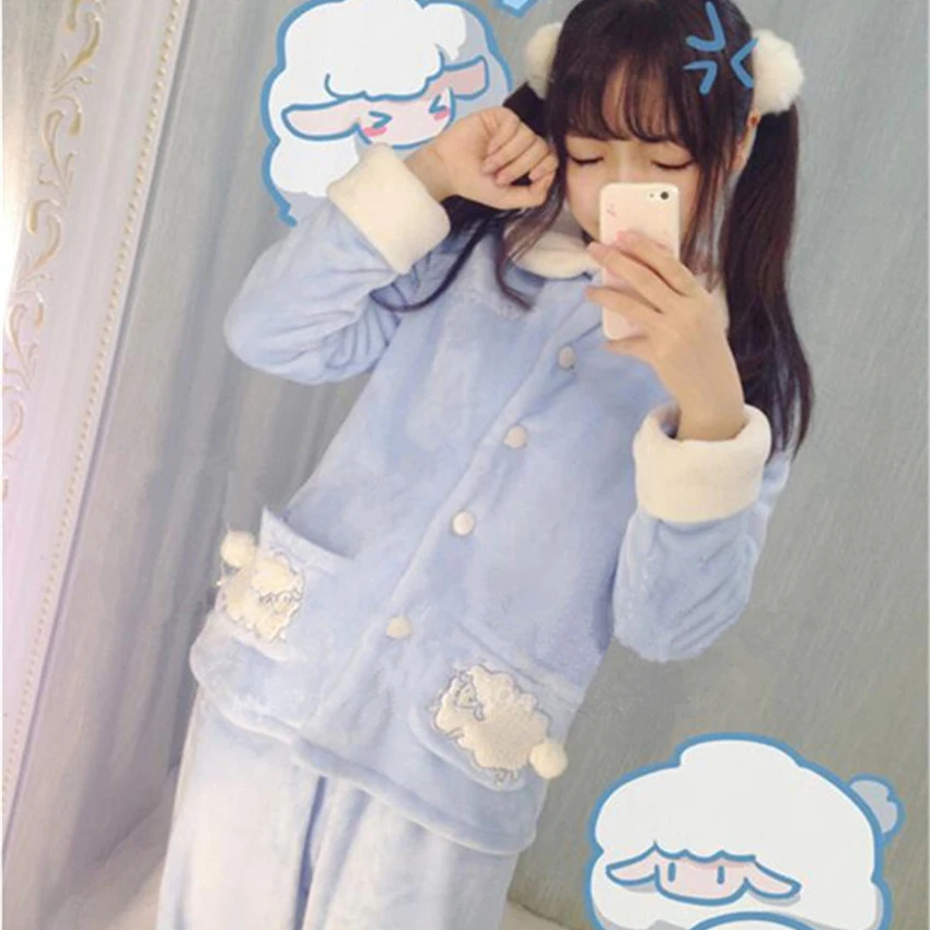Kawaii Sweet Lolita Girls Sheep Pajamas Set Tail Pom Pom Ball Pocket Soft Warm Women Autumn Winter Flannel Fleece Cute Home Wear
Kawaii Sweet Lolita Girls Sheep Pajamas Set Tail Pom Pom Ball Pocket Soft Warm Women Autumn Winter Flannel Fleece Cute Home Wear