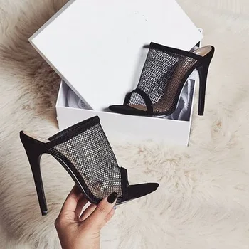 2019 new Korean version of the mesh hollow fish mouth fine with sandals and slippers solid color sexy high heels women
2019 new Korean version of the mesh hollow fish mouth fine with sandals and slippers solid color sexy high heels women