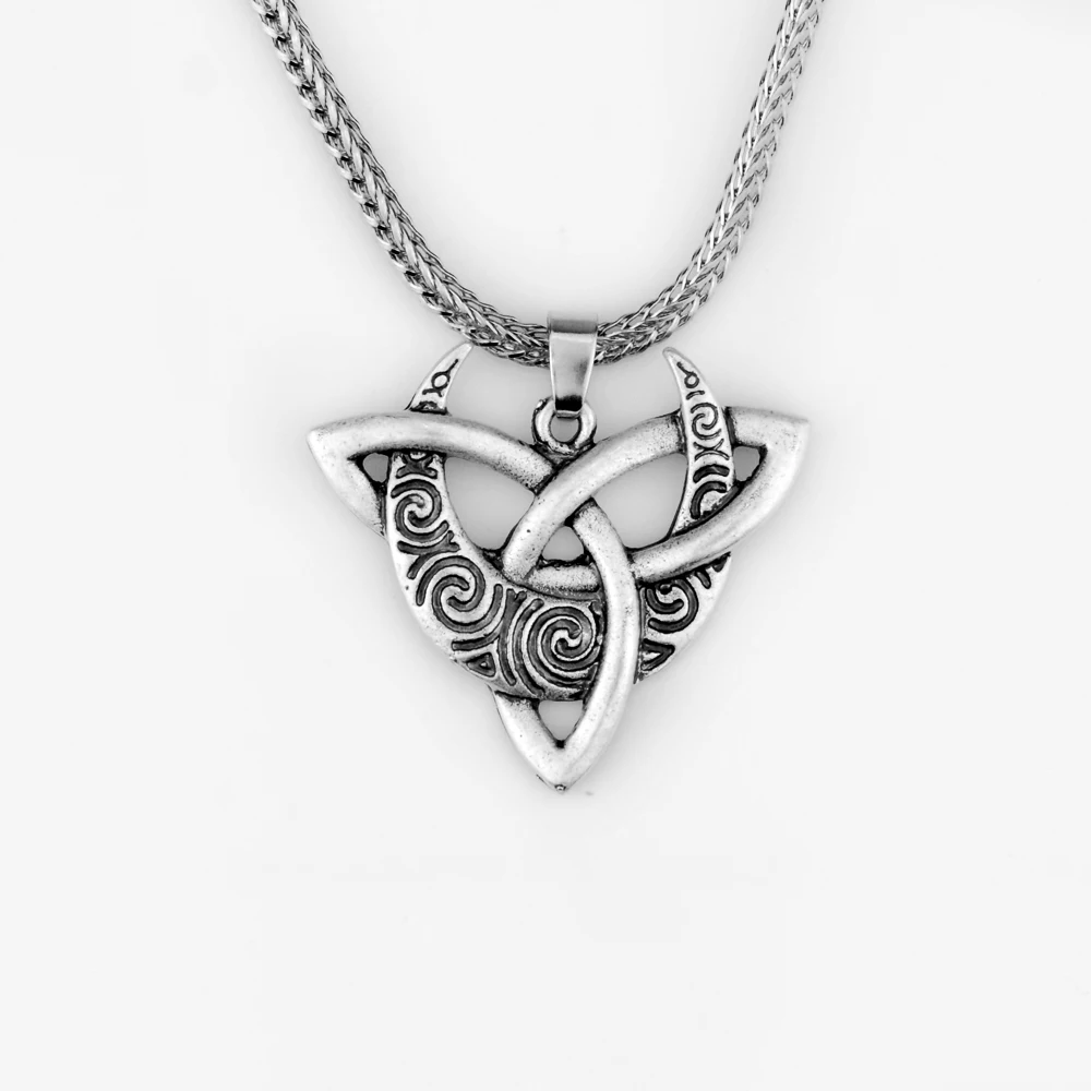 10pcs Antique Silver Celtic Triquetra Moon Trinity Knot Pendant With Leather Chain Retro Witch Wizard Necklace CT632
10pcs Antique Silver Celtic Triquetra Moon Trinity Knot Pendant With Leather Chain Retro Witch Wizard Necklace CT632