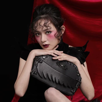 Punk Black Shoulder Bags Gothic Women Vintage Handbags Small Female Leather Crossbody Messenger Bags GTLY-XYB1622
Punk Black Shoulder Bags Gothic Women Vintage Handbags Small Female Leather Crossbody Messenger Bags GTLY-XYB1622