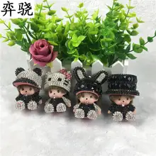 Exquisite black spring doll Ladies car decorations Perfume seat Colorful diamond air freshener Cute shake head doll Car perfume
Exquisite black spring doll Ladies car decorations Perfume seat Colorful diamond air freshener Cute shake head doll Car perfume
