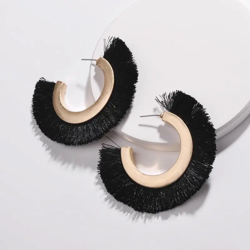 2019 ZA Jewelry Spring Summer Fan Fringe Tassel Circle C Shape Hoop Earrings for Women ZA Design
2019 ZA Jewelry Spring Summer Fan Fringe Tassel Circle C Shape Hoop Earrings for Women ZA Design