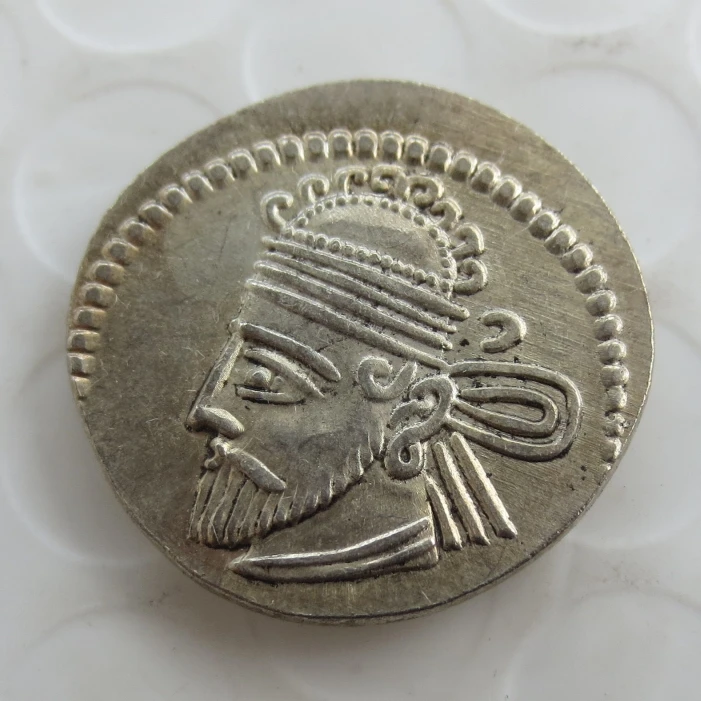 IN(07)PERSIA, PARTHIAN EMPIRE GOTARZES I KING, 96-91 BC, DRACHM ANCIENT SILVER COIN
IN(07)PERSIA, PARTHIAN EMPIRE GOTARZES I KING, 96-91 BC, DRACHM ANCIENT SILVER COIN
