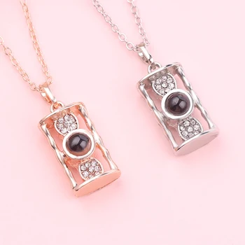 Hourglass necklace 100 language I love you Projection Pendant Necklace Romantic Love Memory Wedding Jewelry
Hourglass necklace 100 language I love you Projection Pendant Necklace Romantic Love Memory Wedding Jewelry