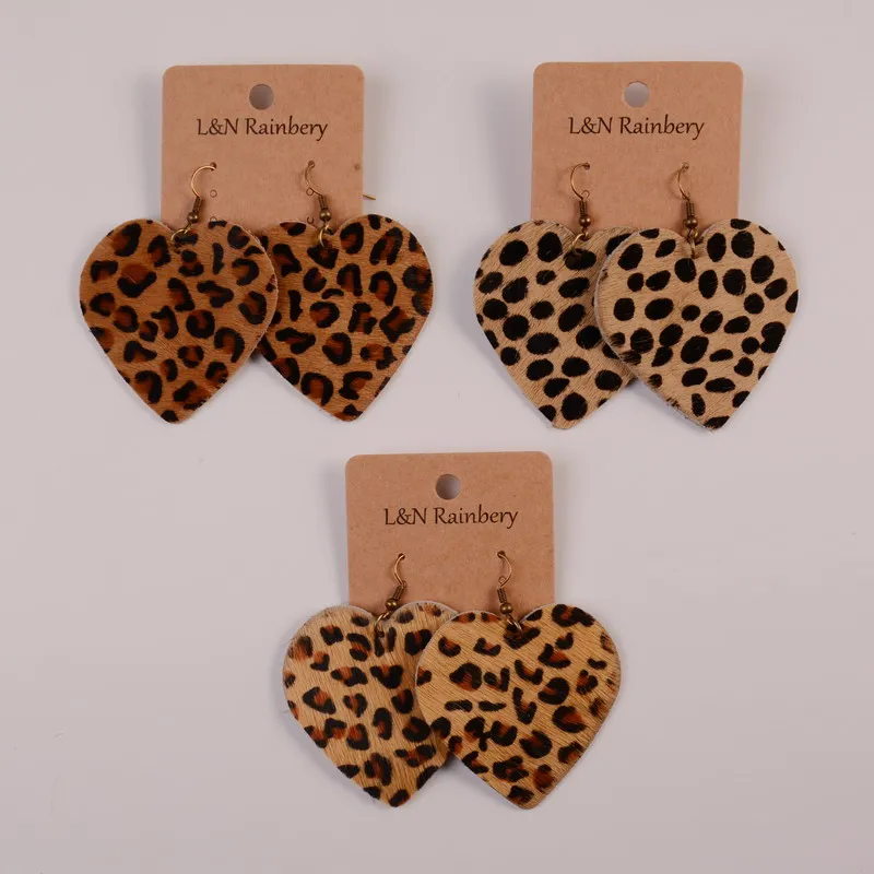 Rainbery Real Leather Earrings For Women Dangle Leopard Heart Pendant Teardrop Earrings Fashion Jewelry 2019 New Trendy Earrings
Rainbery Real Leather Earrings For Women Dangle Leopard Heart Pendant Teardrop Earrings Fashion Jewelry 2019 New Trendy Earrings
