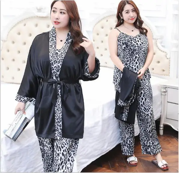 Plus size women's 2018 spring summer new satin pajamas Print casual family-wear fat mm three-piece XL-4XL Y093
Plus size women's 2018 spring summer new satin pajamas Print casual family-wear fat mm three-piece XL-4XL Y093