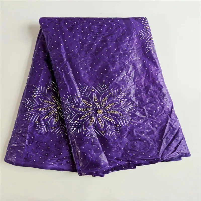 5 Yards African Guinea Brocade Lace Fabric Sets High Quality Basin lace Fabric Bazin Riche Embroidery Jacquard Evening WH050510
5 Yards African Guinea Brocade Lace Fabric Sets High Quality Basin lace Fabric Bazin Riche Embroidery Jacquard Evening WH050510