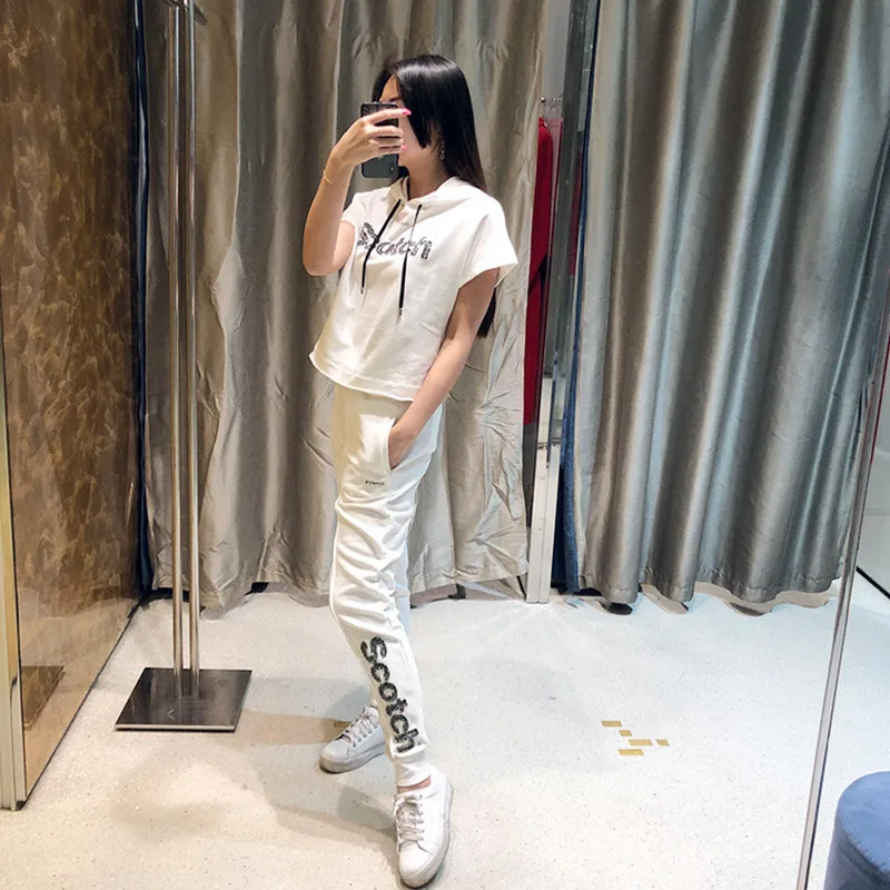 2019 Spring and Summer Women Cotton Hoodie Sweatshirt Letter Casual short Sleeve hooded Pullovers Sweatshirts Female
2019 Spring and Summer Women Cotton Hoodie Sweatshirt Letter Casual short Sleeve hooded Pullovers Sweatshirts Female