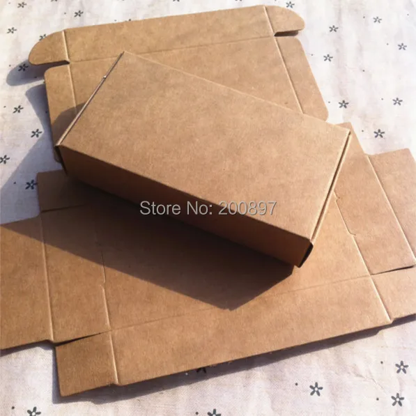 350gsm Kraft paper rectangle box 110x60x22mm handmade gift packing box for candy 50pcs lot
350gsm Kraft paper rectangle box 110x60x22mm handmade gift packing box for candy 50pcs lot