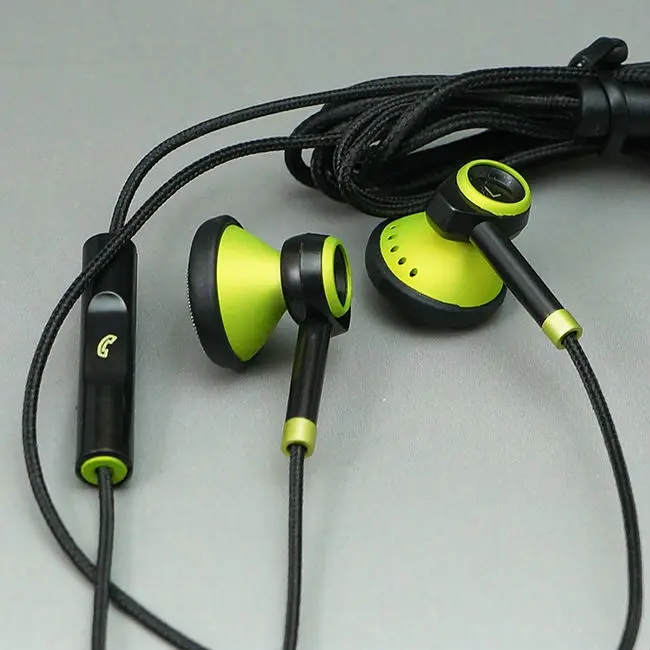 New High Quality Fashion Design Headphones Earphone Headset Mic with Remote for all mobile phone
New High Quality Fashion Design Headphones Earphone Headset Mic with Remote for all mobile phone