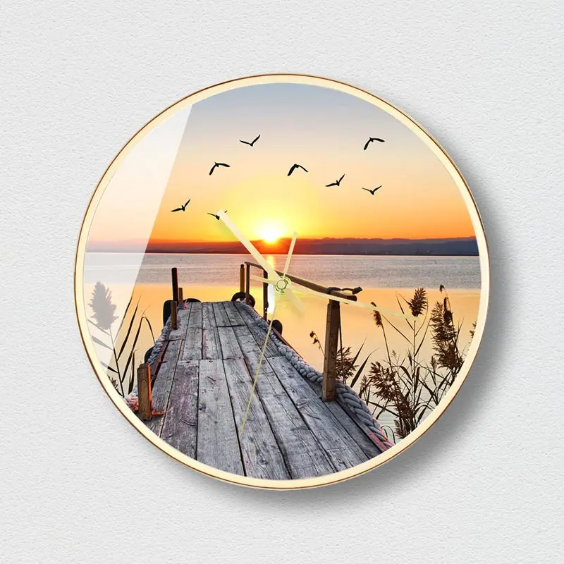 Beautiful scenery resort gorgeous gold frame mute metal round home life wall clock modern Nordic style modern popular fashi O121
Beautiful scenery resort gorgeous gold frame mute metal round home life wall clock modern Nordic style modern popular fashi O121