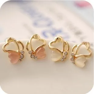 Фото Min order $15 (mix ) Fashion Imitation Diamond Opal Hollow Butterfly Stud Earrings DE137.12pair/lot free shipping! | Украшения и