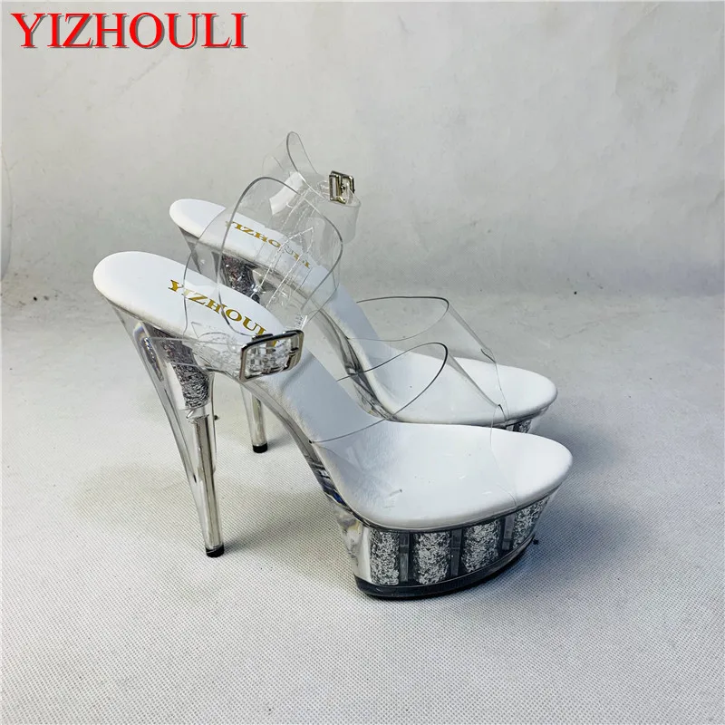 Sexy, shiny, see-through platform shoes and 15cm high-heeled sandals for summer fashion shows
Sexy, shiny, see-through platform shoes and 15cm high-heeled sandals for summer fashion shows