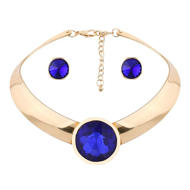 Metal with gem insert Female round chorker Necklace and earrings Jewelry set woman costume jewelry accessories
Metal with gem insert Female round chorker Necklace and earrings Jewelry set woman costume jewelry accessories