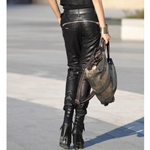 Hot-selling women fashion all-match imitation sheepskin zipper motorcycle leather pants trousers harem pants pencil pants
Hot-selling women fashion all-match imitation sheepskin zipper motorcycle leather pants trousers harem pants pencil pants