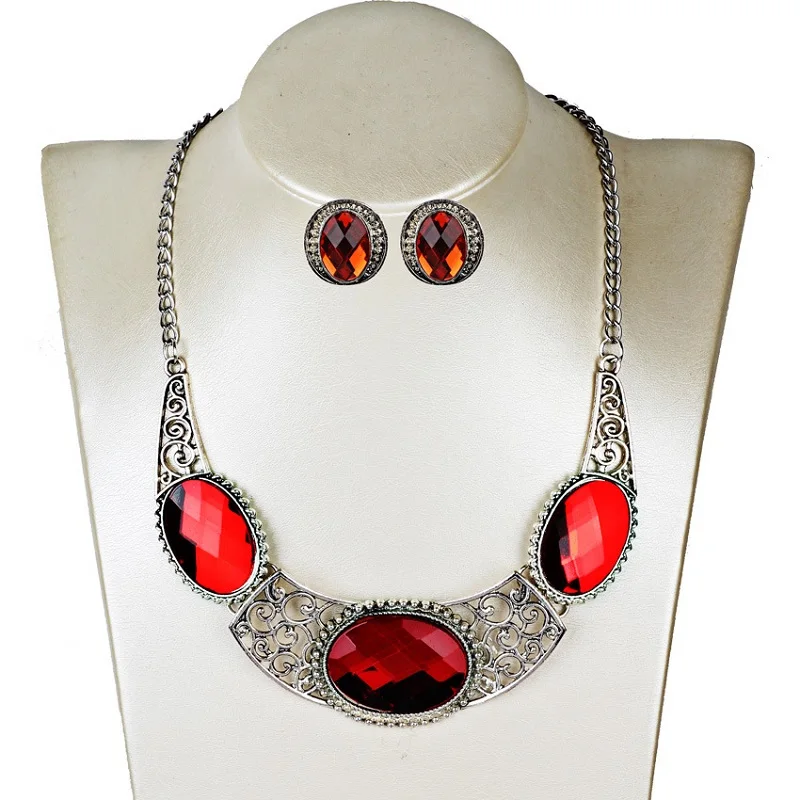 2019 Brand Red Big Gem Crystal Statement Necklace Women Hollow Flower Bead Bohohemia Cute Punk Collar Choker Necklaces Wholesale
2019 Brand Red Big Gem Crystal Statement Necklace Women Hollow Flower Bead Bohohemia Cute Punk Collar Choker Necklaces Wholesale
