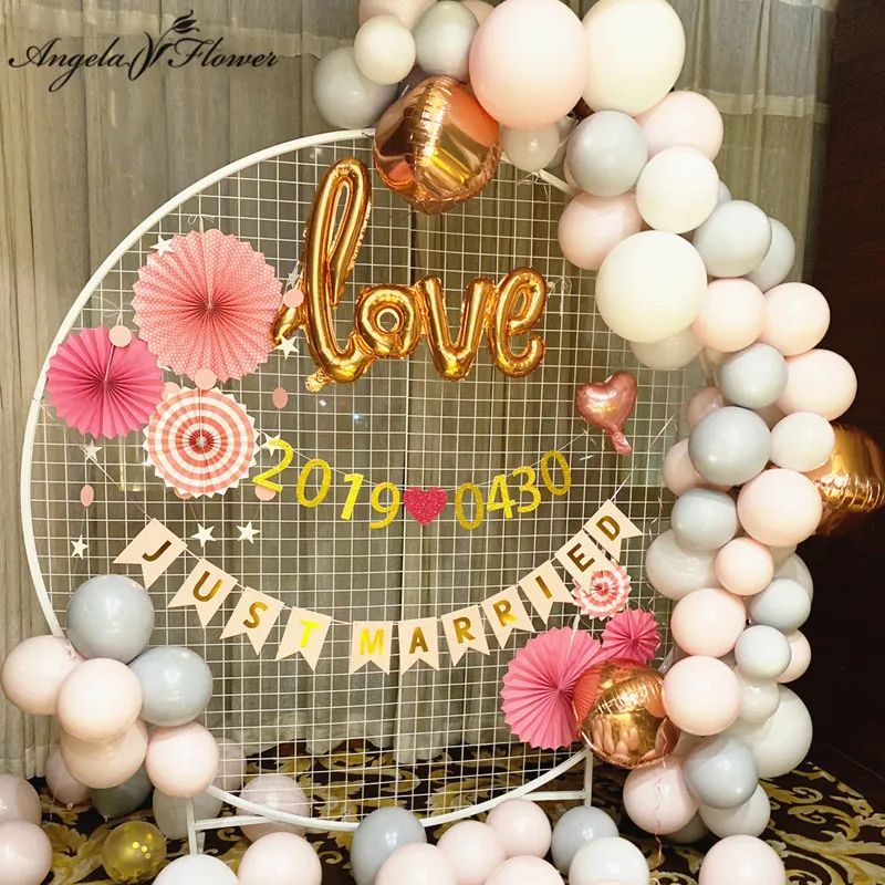 Wedding arch frame stand round grid arch party wedding background grid screen Mori geometry decor artificial flower wrought iron
Wedding arch frame stand round grid arch party wedding background grid screen Mori geometry decor artificial flower wrought iron