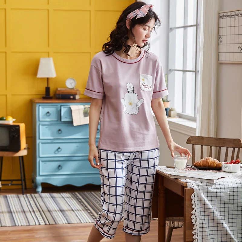 Two colors Pajamas Women's Cotton Short Sleeved Calf-length Bottom Summer Shorts Home Clothes Pyjama Femme Pajamas Set Women
Two colors Pajamas Women's Cotton Short Sleeved Calf-length Bottom Summer Shorts Home Clothes Pyjama Femme Pajamas Set Women