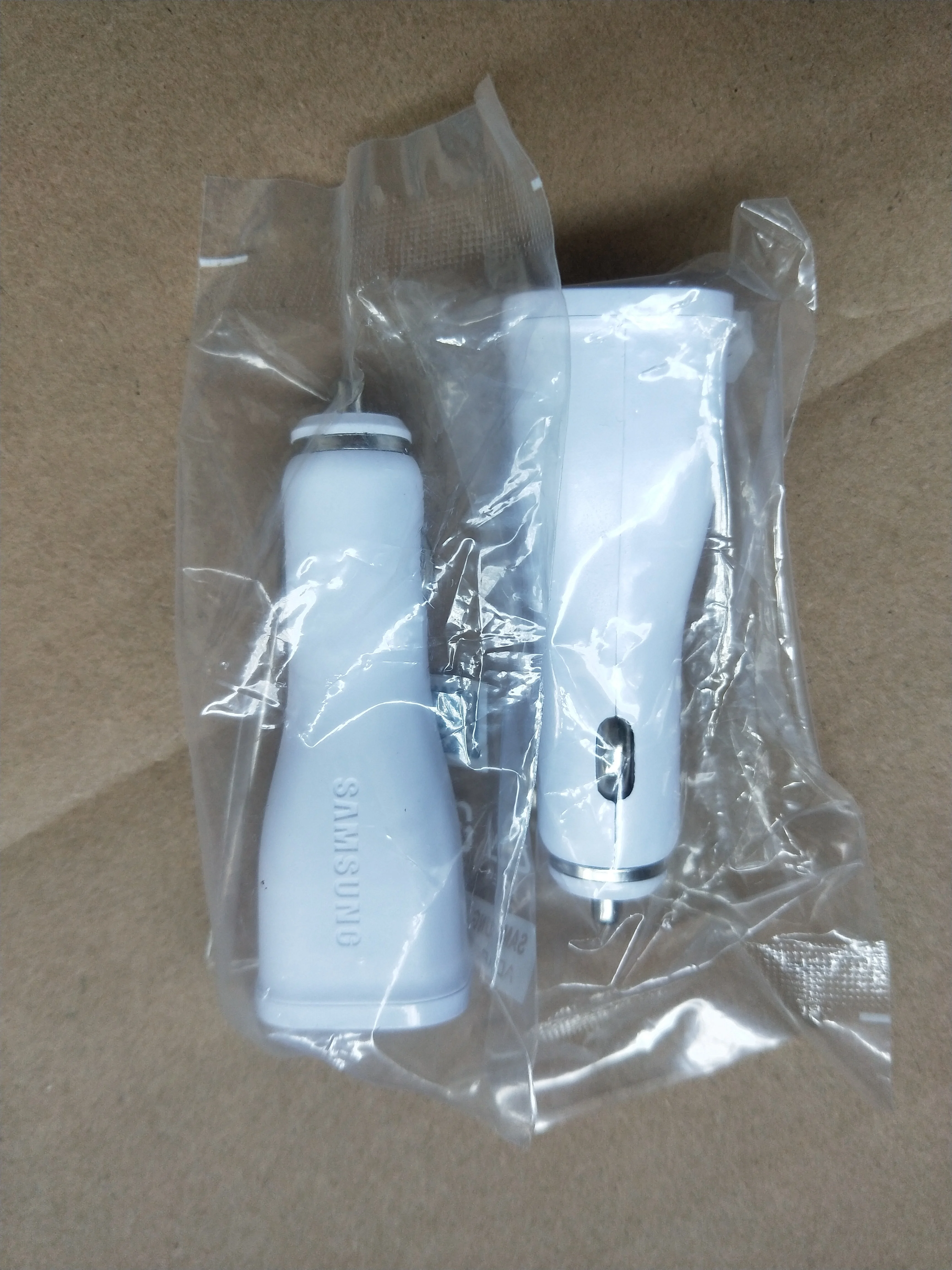 10pcs/lot A++++ quality 15w 5V-2A daul Double USB Fast Car Charger Adapter For samsung S6 S7 Edge Note 5 100% Fast Charging
10pcs/lot A++++ quality 15w 5V-2A daul Double USB Fast Car Charger Adapter For samsung S6 S7 Edge Note 5 100% Fast Charging