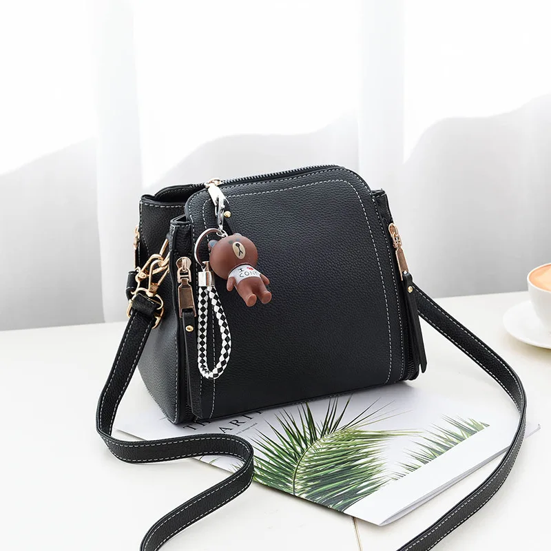 Women Bags leather messenger Pure color Delicate leisure Bag Designer shoulder bags Crossbody Bags for Women 2019 High Quality
Women Bags leather messenger Pure color Delicate leisure Bag Designer shoulder bags Crossbody Bags for Women 2019 High Quality