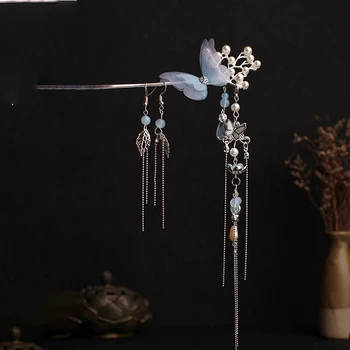 Manually using headdress and classical wind dovetail hanfu cheongsam deserve to act the role of pure hair pin COS hair clasp
Manually using headdress and classical wind dovetail hanfu cheongsam deserve to act the role of pure hair pin COS hair clasp