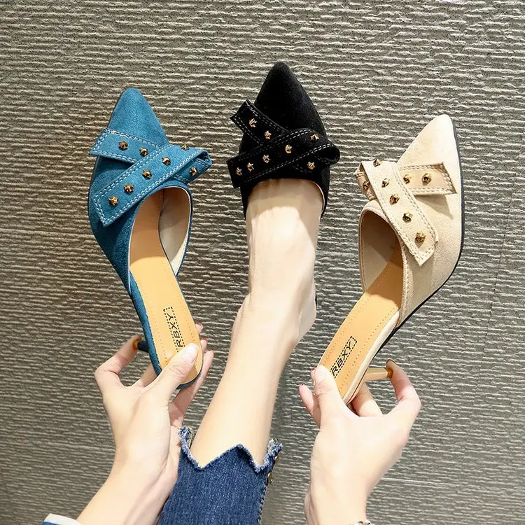 Butterfly-knot Rivet Flock PU soft leather High Thin Heels mules female Pointed Toe Rubber black summer spring Leisure modis
Butterfly-knot Rivet Flock PU soft leather High Thin Heels mules female Pointed Toe Rubber black summer spring Leisure modis