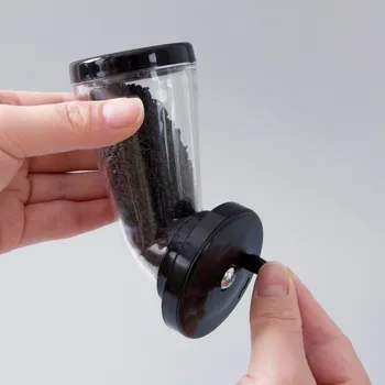 Imported Manual Grinder Kitchen Condiment Bottle Household Barbecue Pepper and Sesame Grinding
Imported Manual Grinder Kitchen Condiment Bottle Household Barbecue Pepper and Sesame Grinding