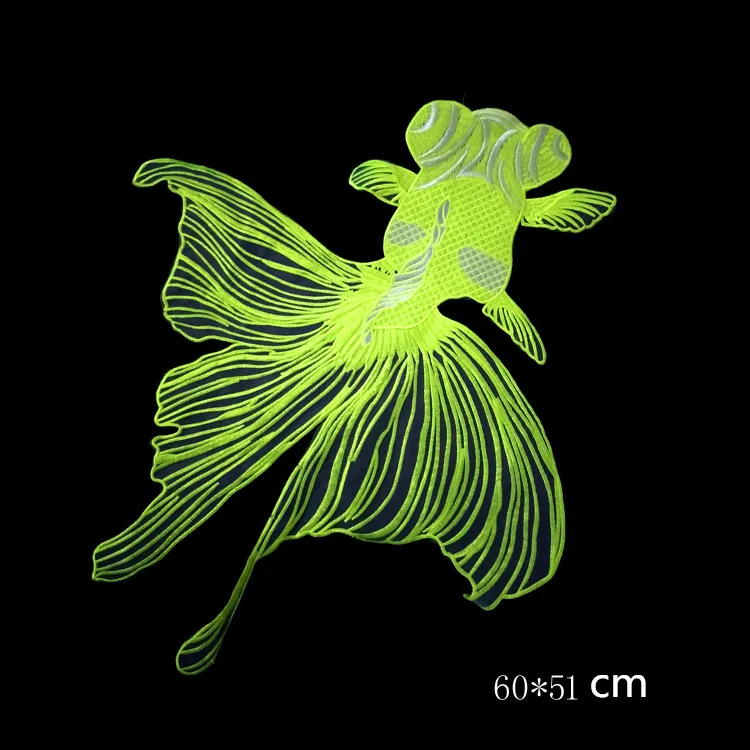 A large fluorescent green embroidery goldfish patch Chiffon red goldfish applique patch for clothes
A large fluorescent green embroidery goldfish patch Chiffon red goldfish applique patch for clothes