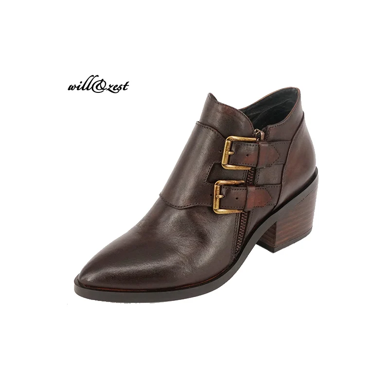 Retro Leather boots Pointed Toe Brown Vintage Ankle boots Zipper women's shoes Stacked Mid-heels 55mm
Retro Leather boots Pointed Toe Brown Vintage Ankle boots Zipper women's shoes Stacked Mid-heels 55mm
