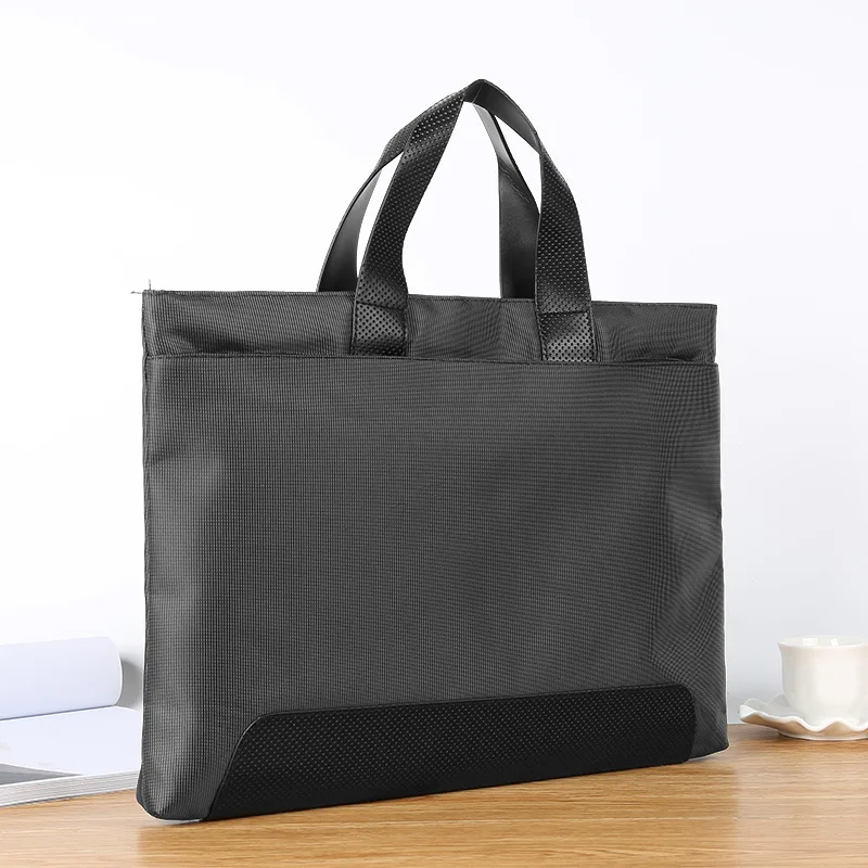 2019 Waterproof Messenger Notebook briefcase document portable file bag durable portable laptop bag business officially work bag
2019 Waterproof Messenger Notebook briefcase document portable file bag durable portable laptop bag business officially work bag